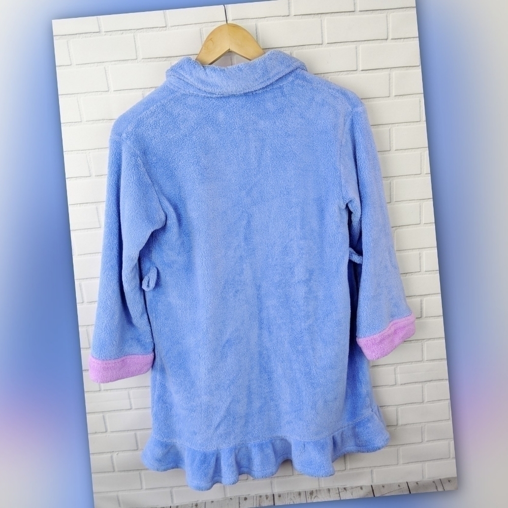 Circo Blue/Pink Fuzzy Robe - Picture 2 of 4